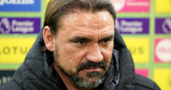 Leeds United : Daniel Farke envisage des signatures de free-agents