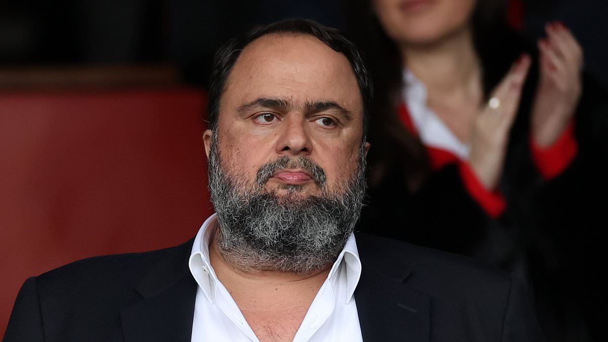 Marinakis : entre succès et scandales à Nottingham Forest