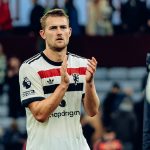 Matthijs De Ligt critiqué par Chris Sutton après son début difficile