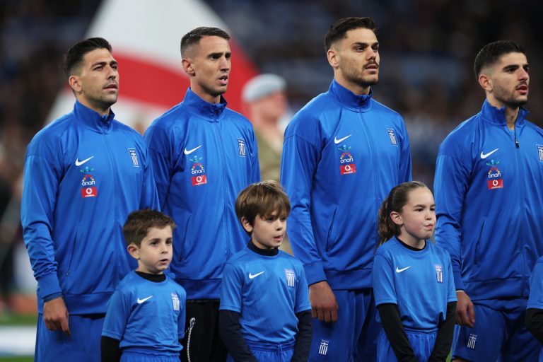 Mavropanos brille lors de la victoire de la Grèce contre l'Angleterre