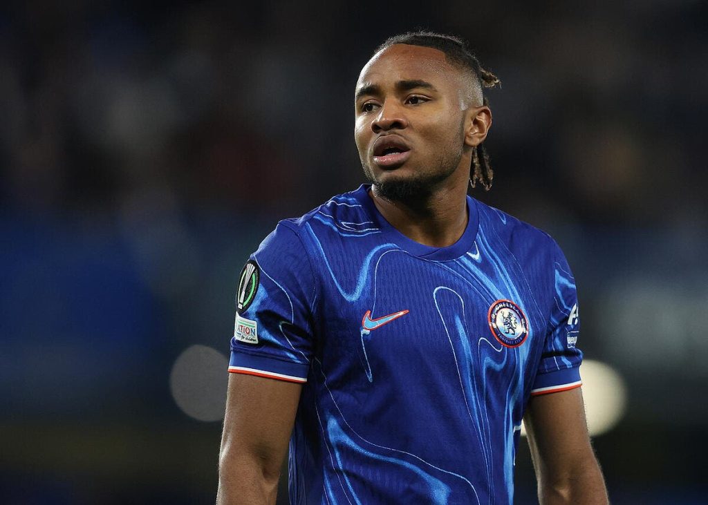 Nkunku en difficulté à Chelsea : tensions dans le vestiaire