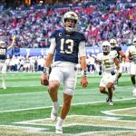 Notre Dame vs Navy : Prédictions et Cotes du Match de Football Universitaire