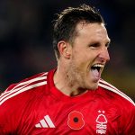 Nottingham Forest bat Leicester 3-1 et grimpe à la 5e place