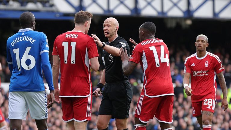 Nottingham Forest sanctionné de 750 000 £ pour une tirade sur VAR