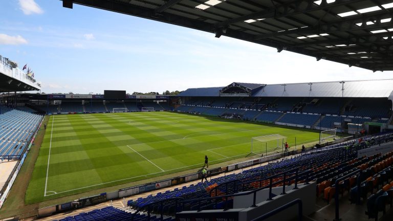 Portsmouth enquête sur un commentaire raciste lors du match contre Oxford