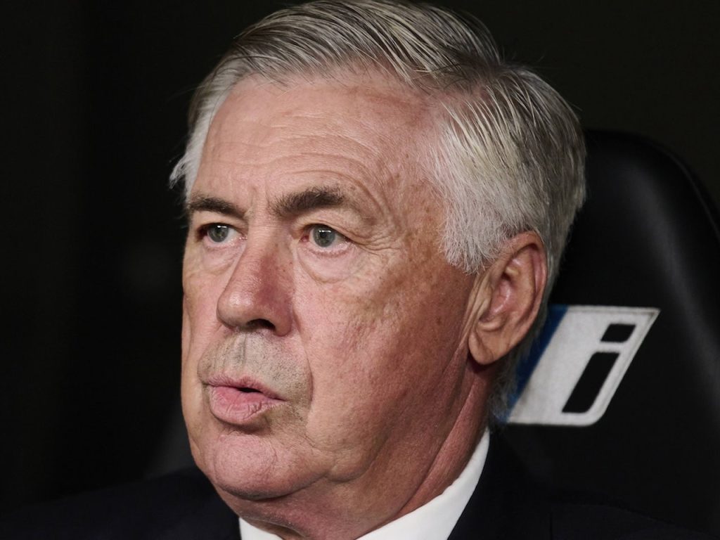 Real Madrid : Ancelotti en difficulté, le vestiaire s'éloigne