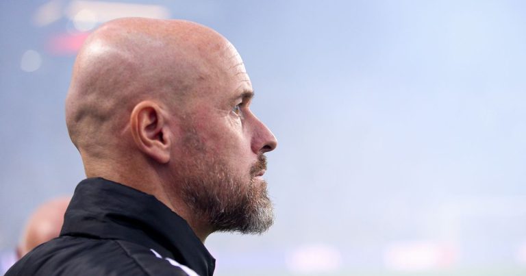 Ten Hag entraîne Manchester United après le match contre Porto