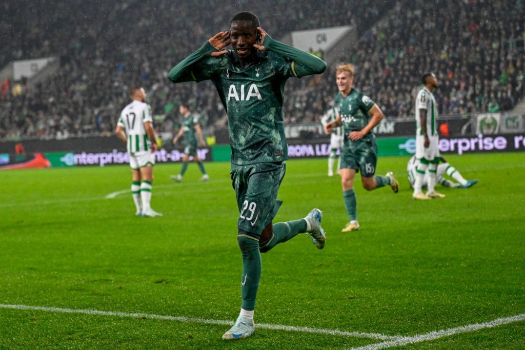 Tottenham s'impose à Budapest et enchaîne une cinquième victoire