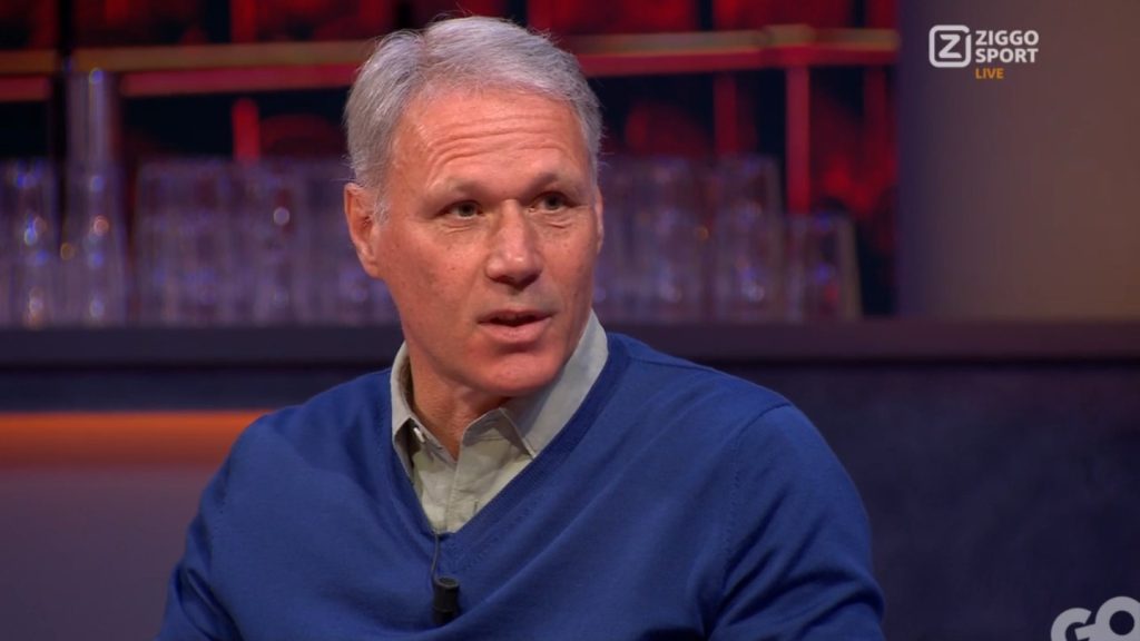 Van Basten critique Brobbey : 'techniquement insuffisant'