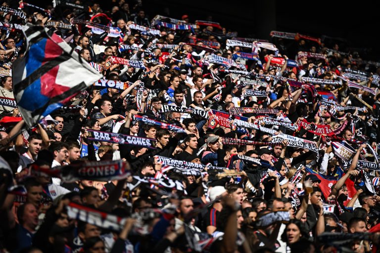 Violences entre supporters à Lyon : L'OL et la préfecture réagissent