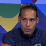 Virgil van Dijk frustré après son carton rouge avec les Pays-Bas