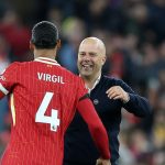 Virgil van Dijk salue les changements d'Arne Slot à Liverpool