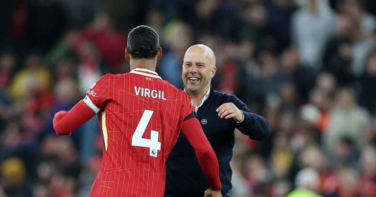 Virgil van Dijk salue les changements d'Arne Slot à Liverpool