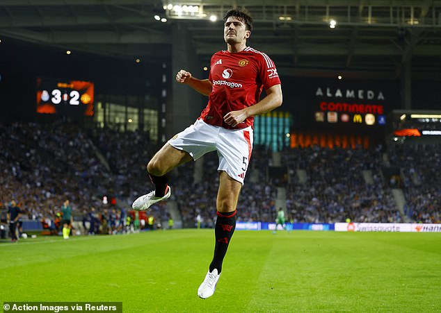 Harry Maguire égalise pour Manchester United