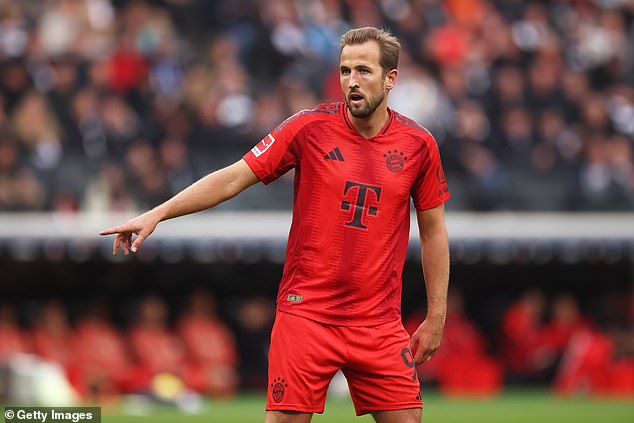 Harry Kane est sorti sur blessure lors du match contre l'Eintracht Francfort