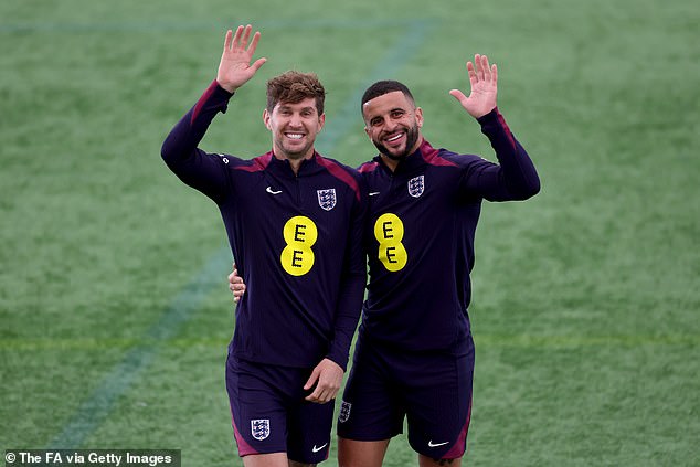 Kyle Walker et John Stones