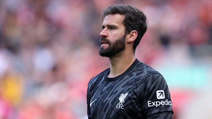 Alisson de Liverpool, l'un des gardiens les mieux notés dans EA FC 25