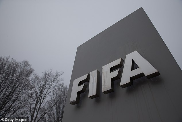 Accusations de la FIFA contre les ligues