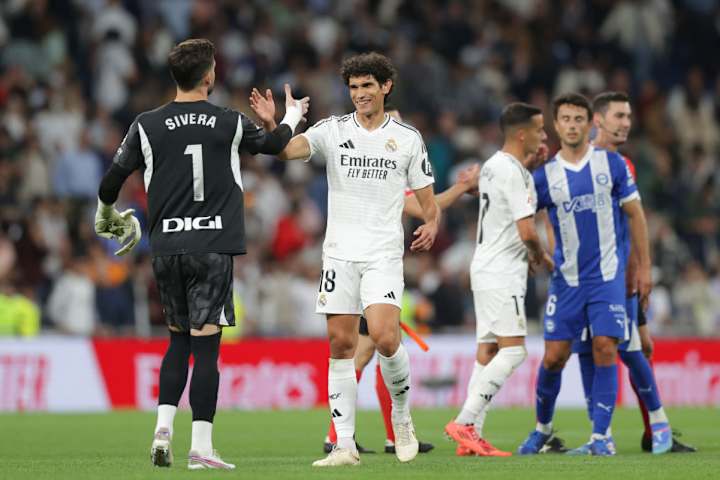 Jesus Vallejo, Antonio Sivera