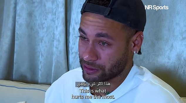 Neymar en larmes en parlant de son année d'absence