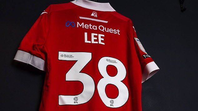 Wrexham annonce Meta Quest comme sponsor sur le maillot pour la campagne