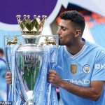 Top 30 des meilleurs milieux de la Premier League 2024/25