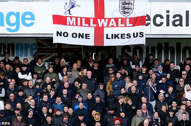 Jose Mourinho a plaisanté sur un potentiel emploi à Millwall