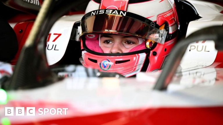 Abbi Pulling brille lors du premier test féminin de Formula E