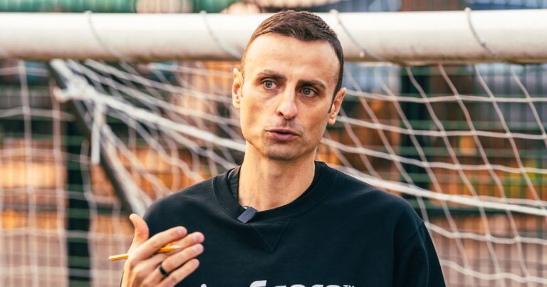 Berbatov appelle à prendre soin de sa santé mentale dans le foot