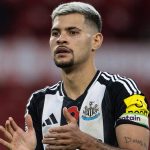 Bruno Guimaraes confirme son engagement envers Newcastle malgré l'intérêt de Man City