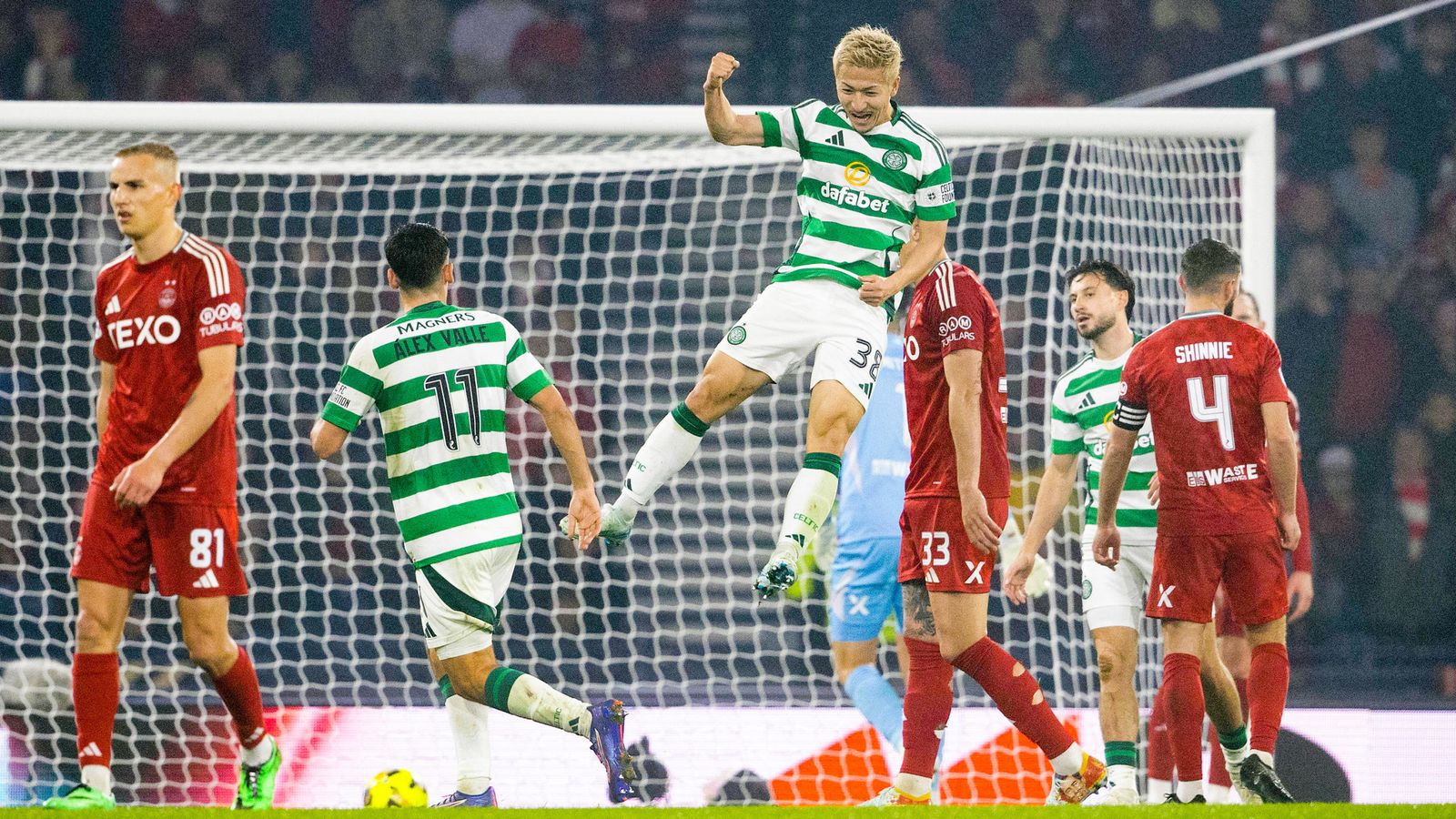 Celtic écrase Aberdeen 6-0 et file en finale de la League Cup