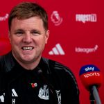 Eddie Howe salue Joelinton comme le 'monstre' de Newcastle