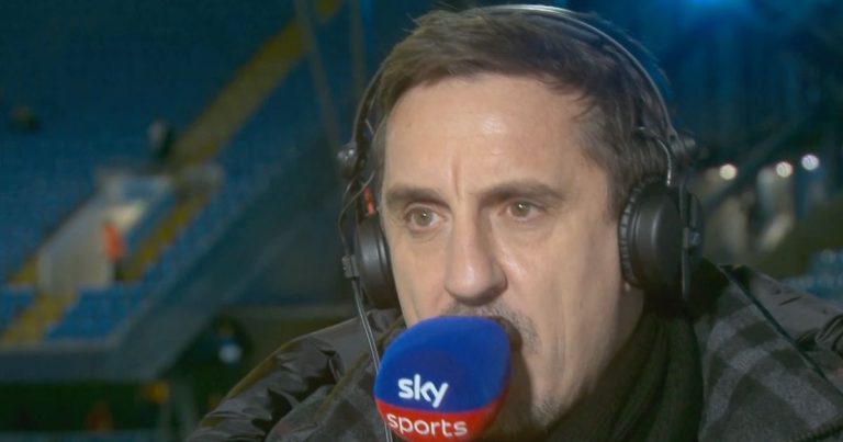 Gary Neville tire la sonnette d'alarme sur Man City en déclin