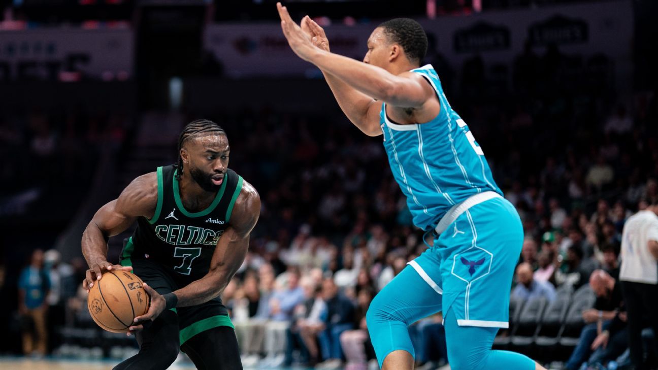 Jaylen Brown critique Grant Williams après une faute sur Tatum