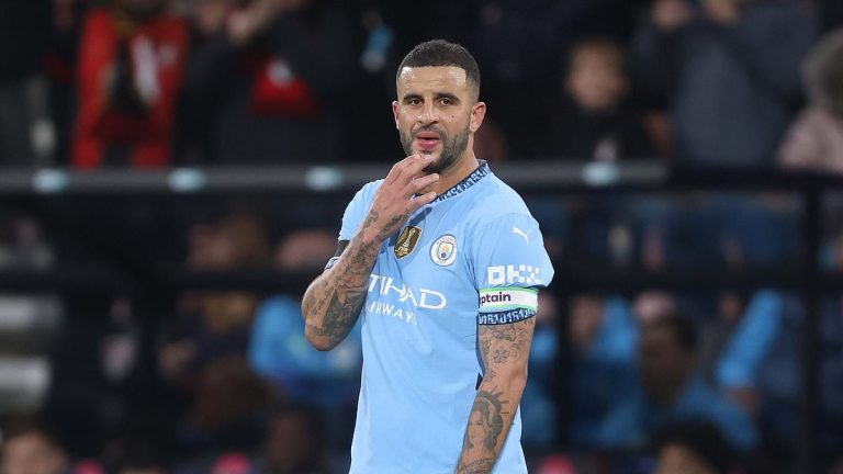 Kyle Walker en difficulté : Manchester City s'incline face à Bournemouth