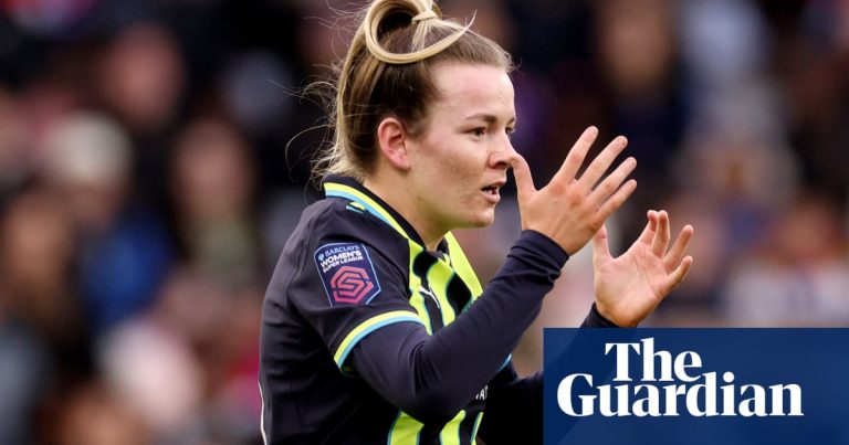 Lauren Hemp absente de l'équipe d'Angleterre après une opération