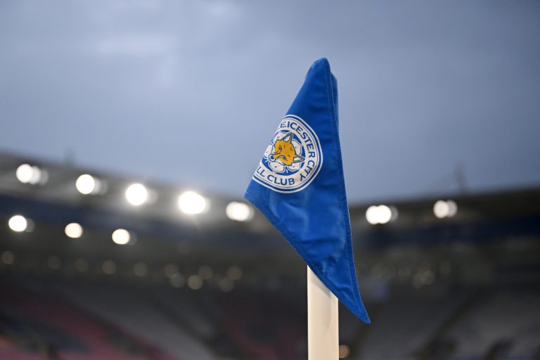 Leicester City : Steve Cooper sous pression, deux managers intéressés