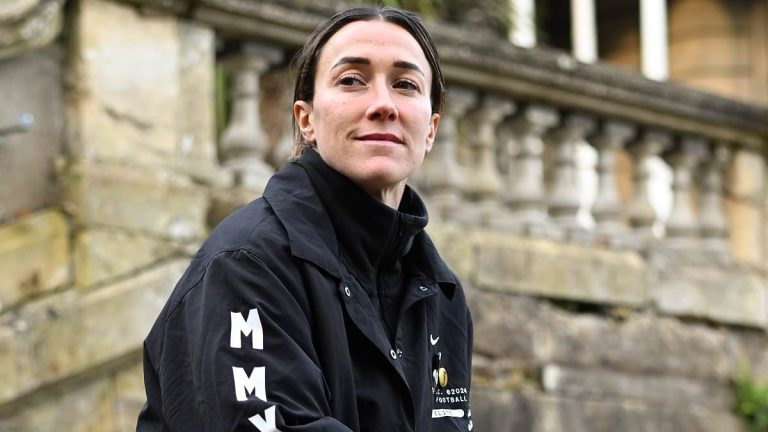 Lucy Bronze : L'Engagement des Lionesses pour l'Europe 2025