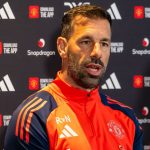 Manchester United : Ruud van Nistelrooy plaide pour Amorim