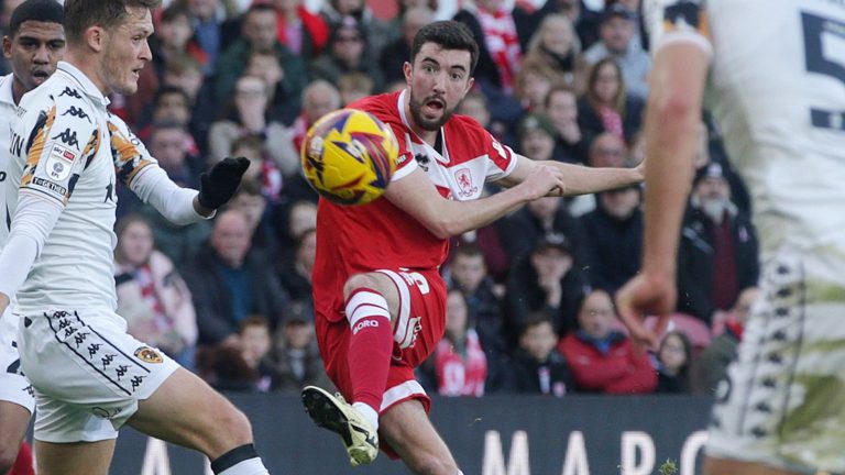 Middlesbrough s'impose 3-1 contre Hull City en Championship