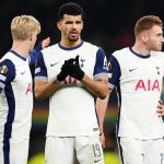 Peter Crouch appelle Tottenham à briser sa malédiction des trophées