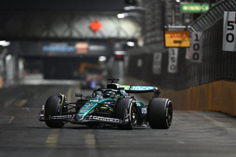 Pitstop Chaotique de Stroll à Las Vegas : Problème de Radio