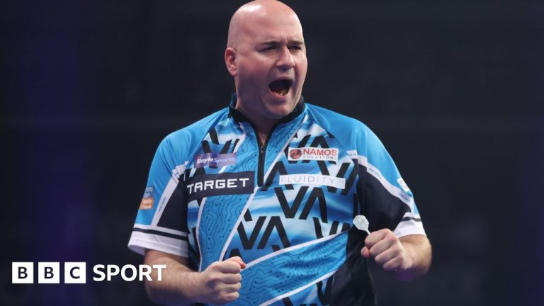 Rob Cross se qualifie pour les 16èmes du Grand Slam de Darts