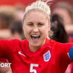 Steph Houghton : Lutte pour un meilleur salaire dans le football féminin