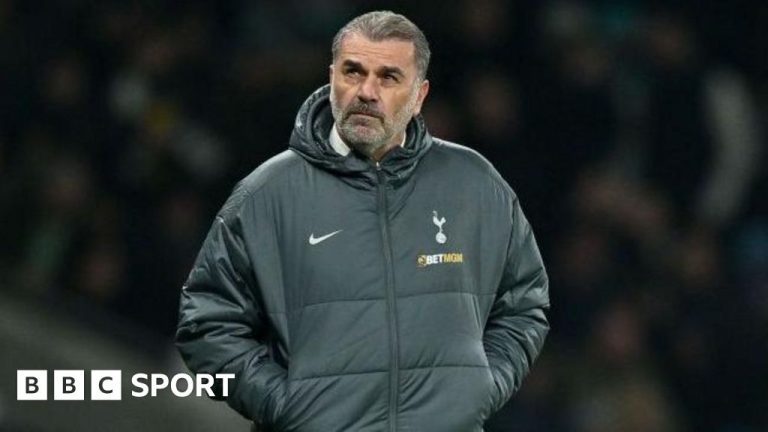 Tottenham : Postecoglou évalue sa stratégie de transferts en janvier