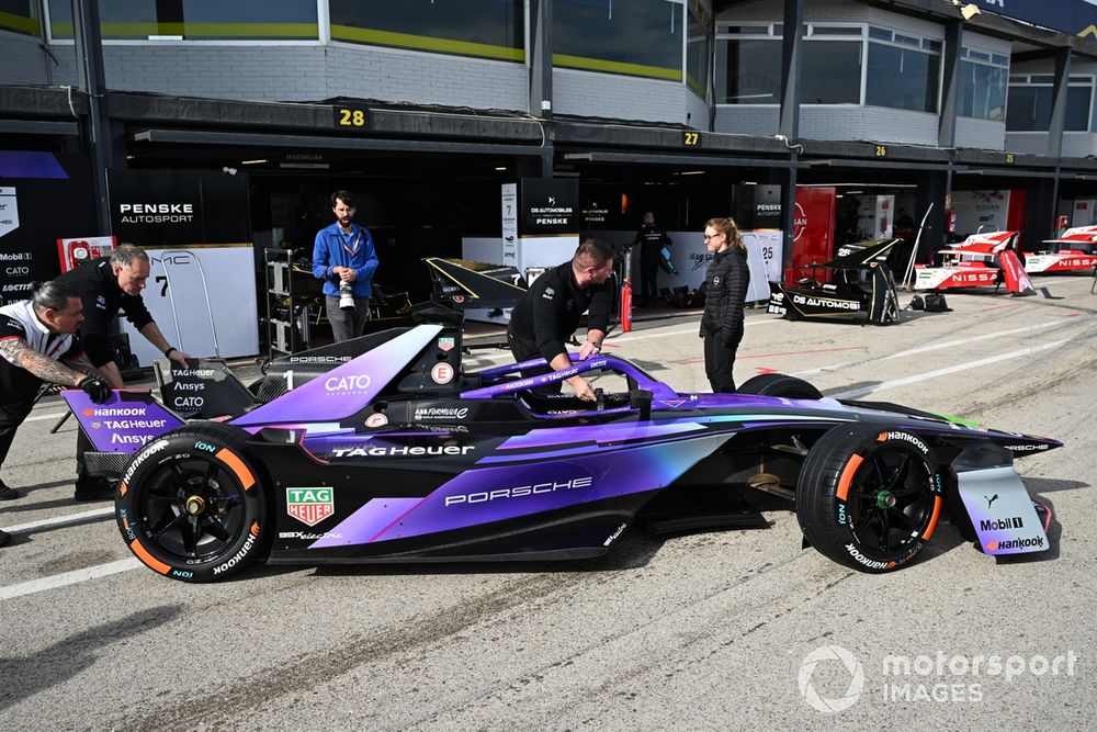 Voiture de Pascal Wehrlein, TAG Heuer Porsche Formula E Team