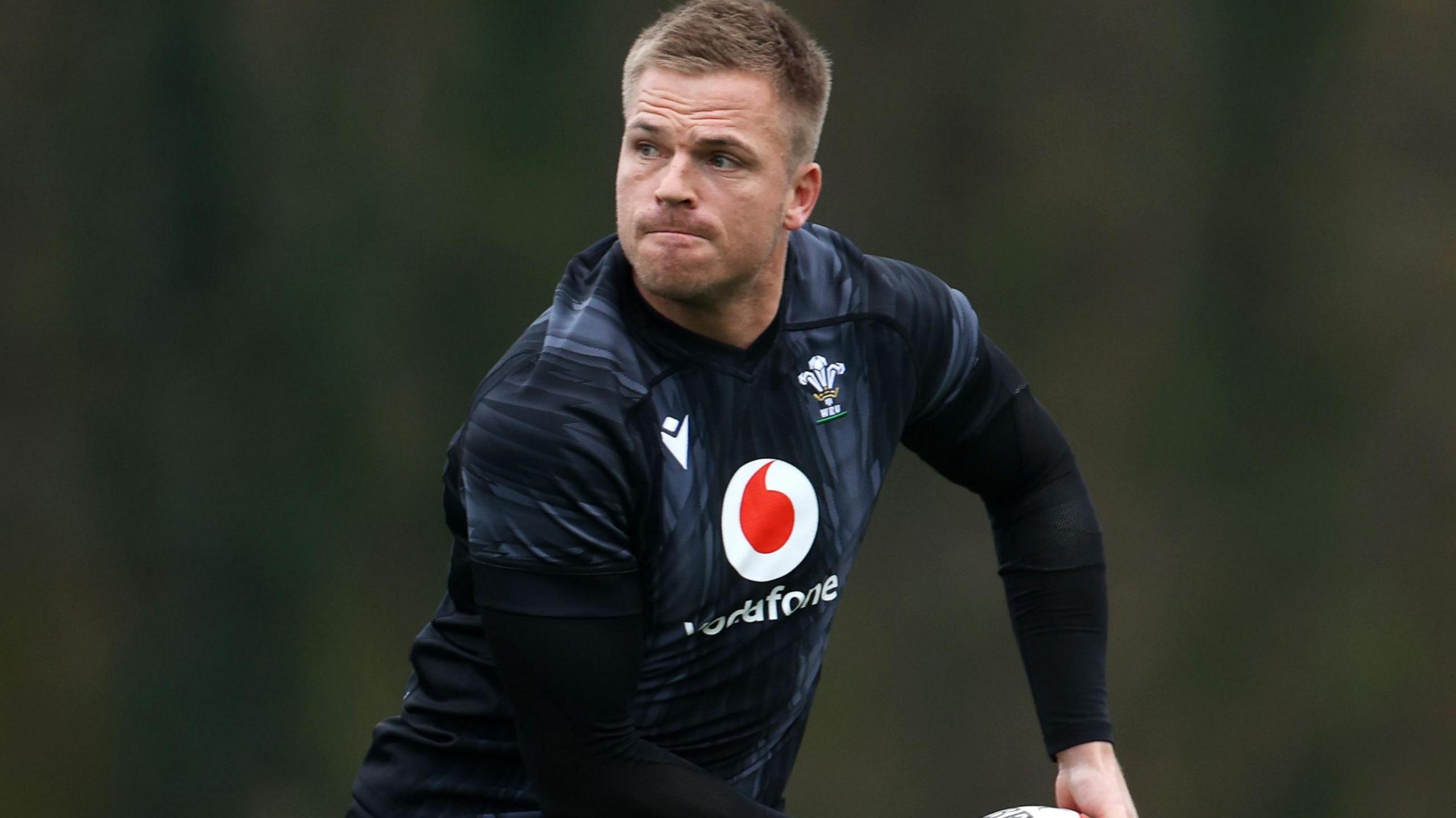 Gareth Anscombe lors d'une séance d'entraînement avec le pays de Galles