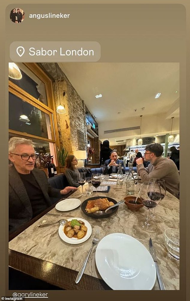 Gary Lineker et son fils Angus au restaurant Sabor à Londres