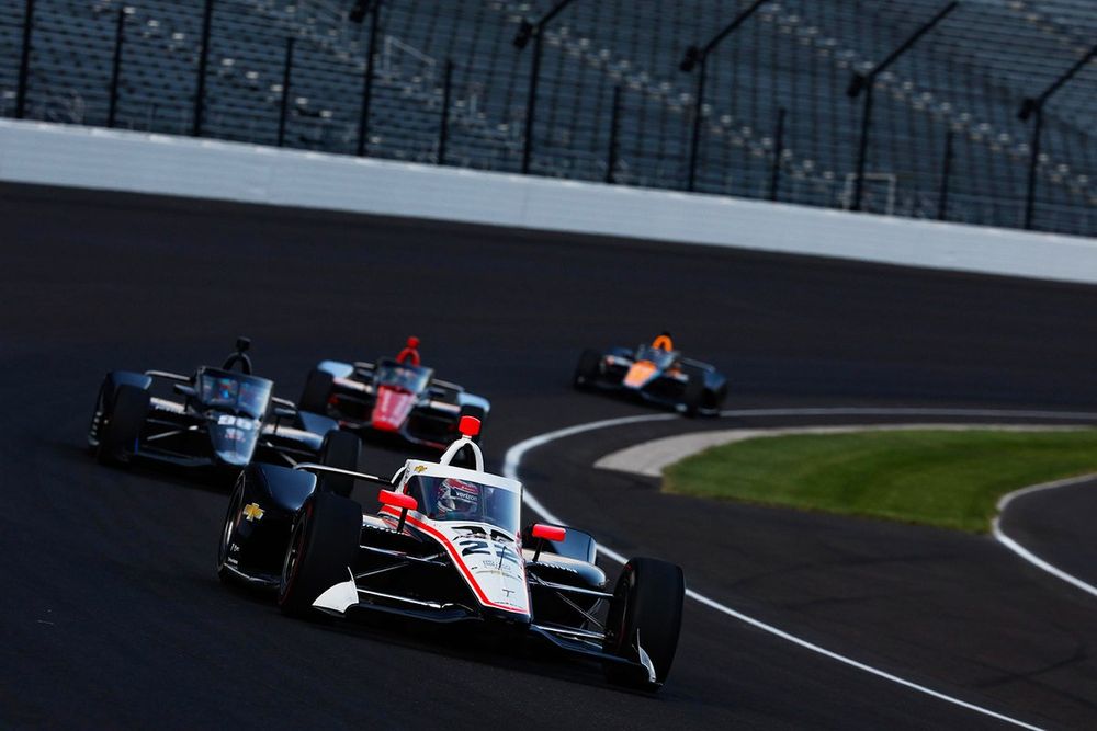 Will Power participant aux essais hybrides de l'Indianapolis 500