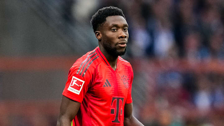 Alphonso Davies face à un avenir incertain